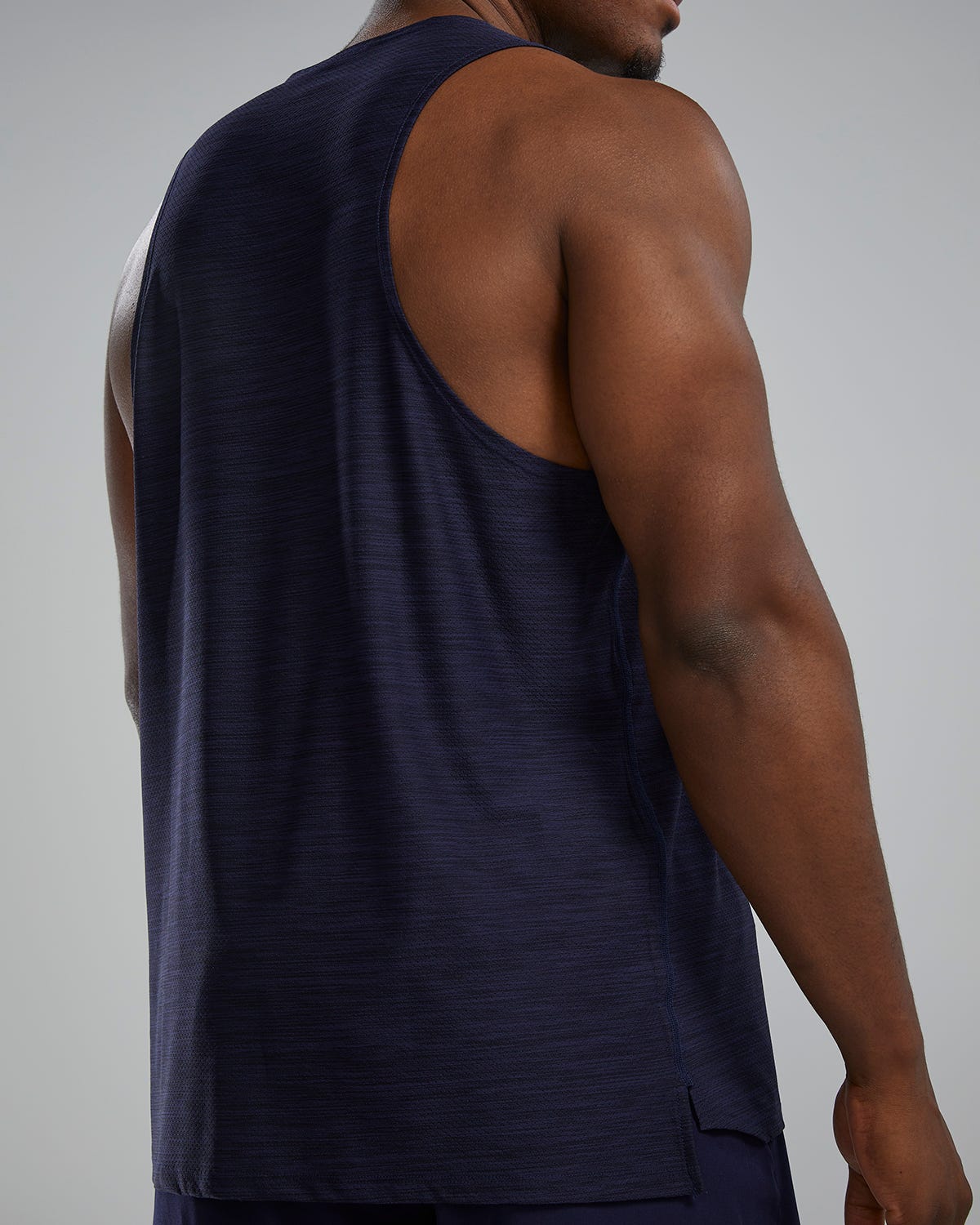 Airtec™ Men's Tank - Solid 35 Airtec™ Men's Tank - Solid