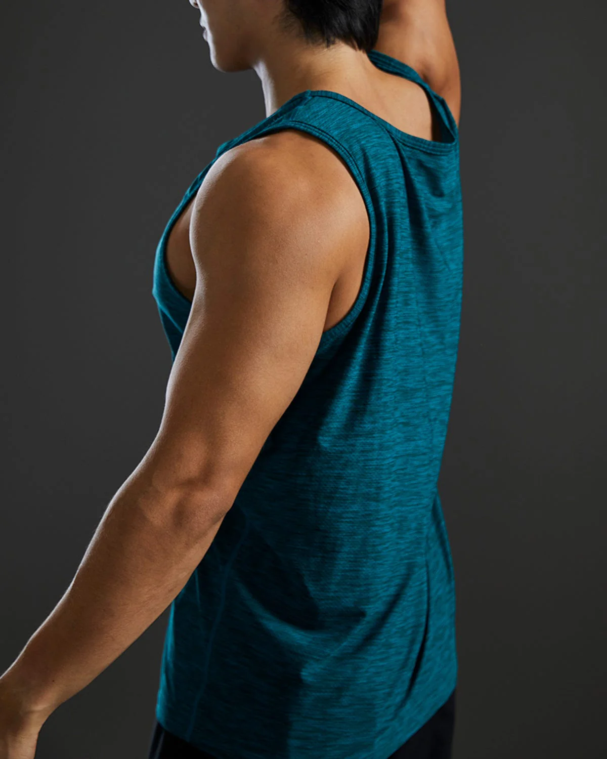 Airtec™ Men's Tank - Solid 34 Airtec™ Men's Tank - Solid