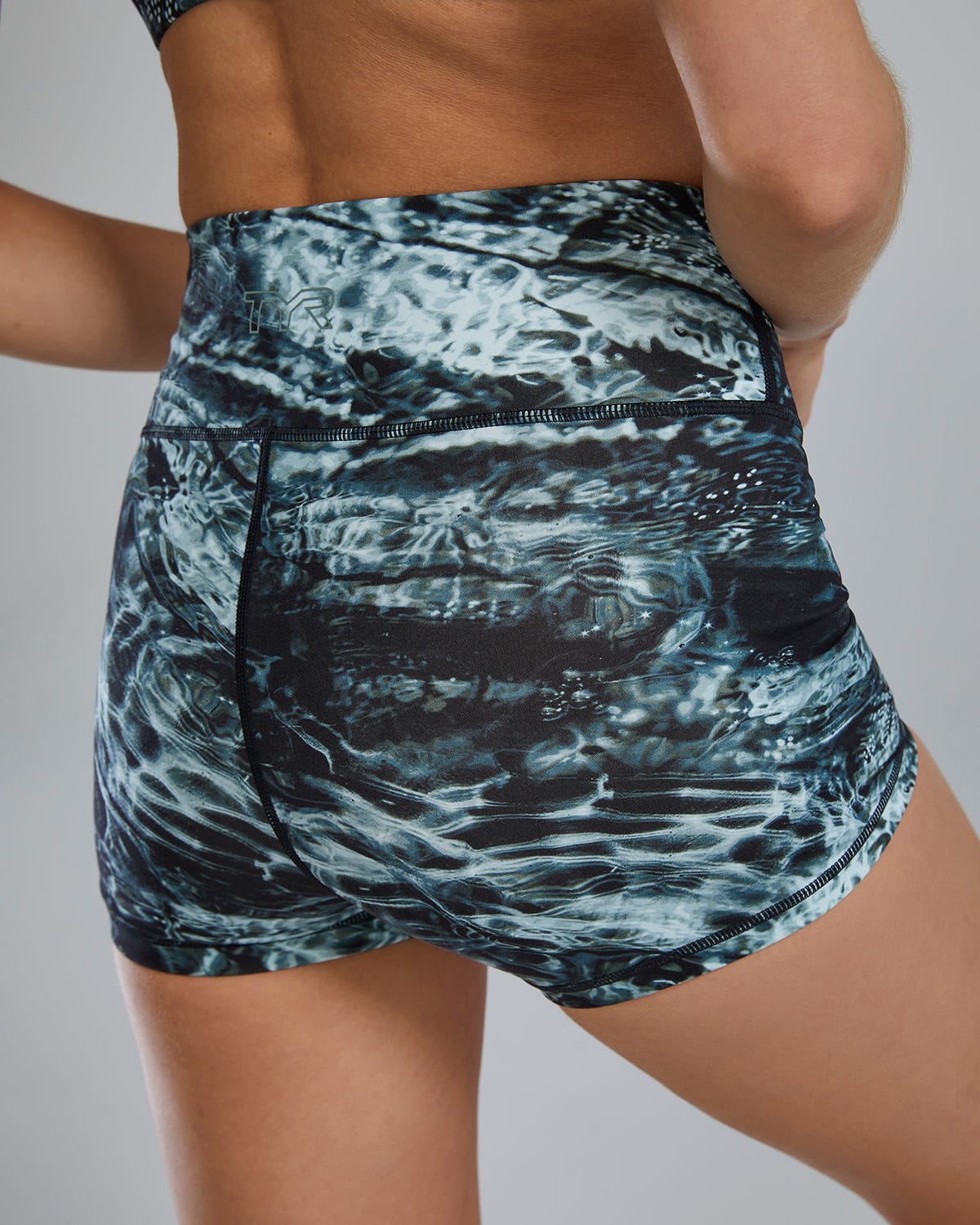 Joule Elite™ High Rise Short 2" 6 Joule Elite™ High Rise Short 2"