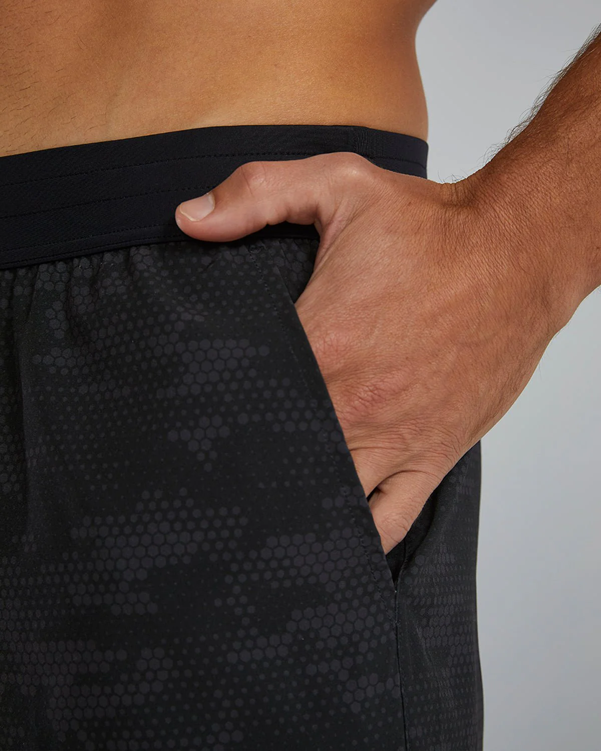 Men's Unbroken Short - Unlined 7" 6 Men's Unbroken Short - Unlined 7"