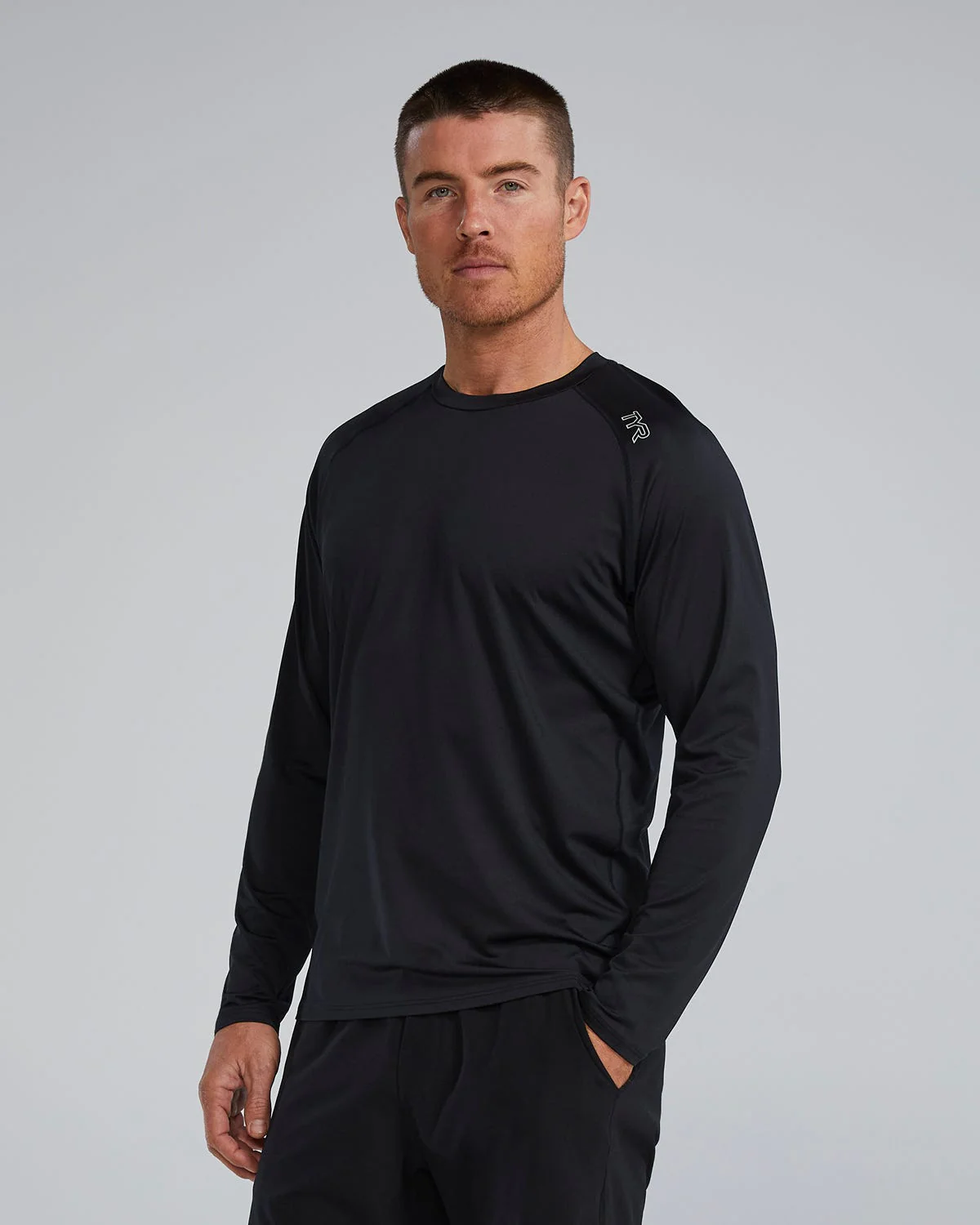 ClimaDry™ Men's Raglan Long Sleeve Tech Tee - Solid / Heather 19 ClimaDry™ Men's Raglan Long Sleeve Tech Tee - Solid / Heather