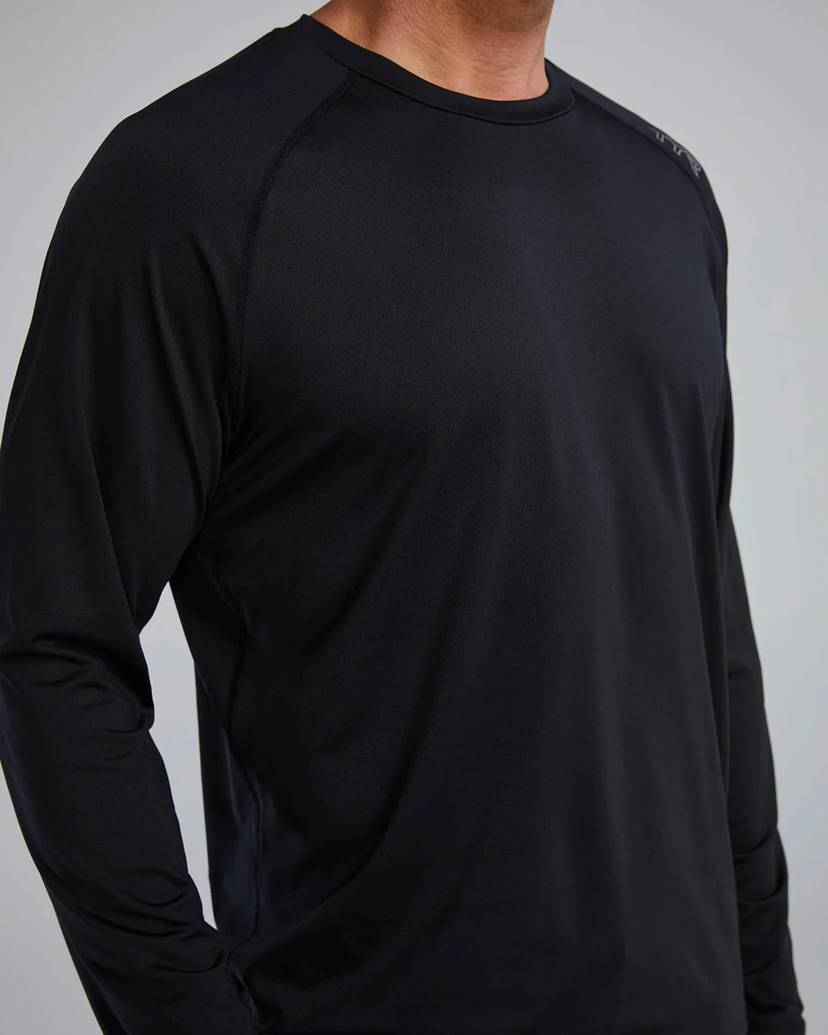 ClimaDry™ Men's Raglan Long Sleeve Tech Tee - Solid / Heather 24 ClimaDry™ Men's Raglan Long Sleeve Tech Tee - Solid / Heather