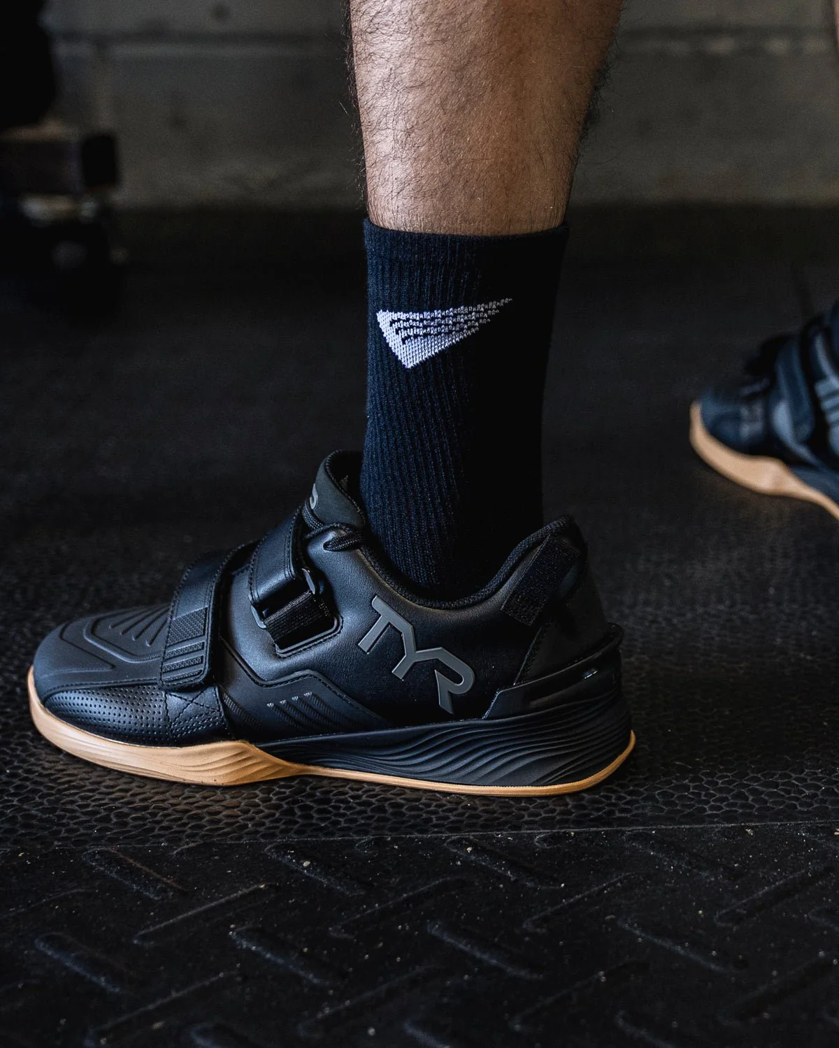 Women's L-2 Lifter - Black Gum 10 Men's L-2 Lifter - Black Gum