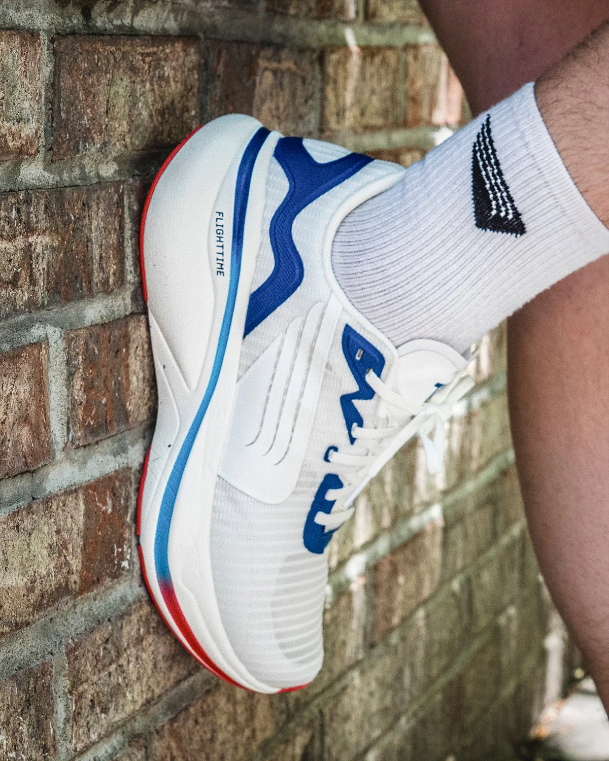 Men's Maverick-V1 Runner - Rocket 10 Men's Maverick-V1 Runner - Rocket