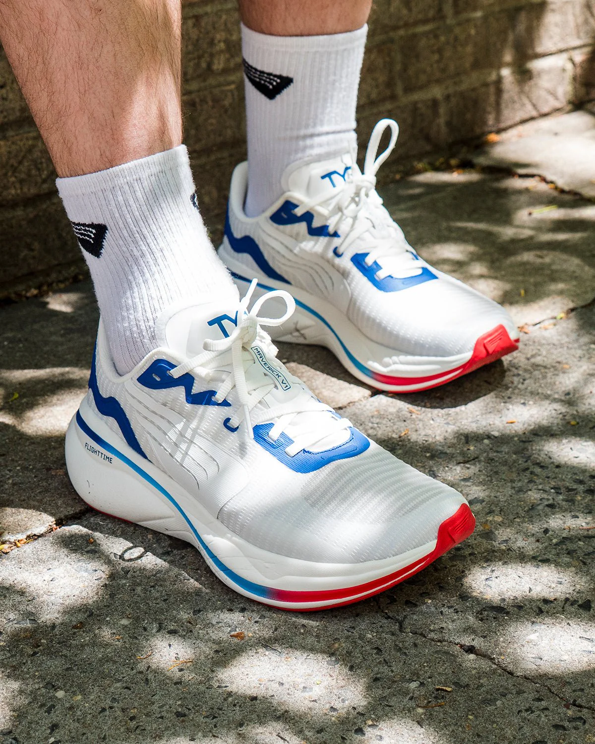 Men's Maverick-V1 Runner - Rocket 9 Men's Maverick-V1 Runner - Rocket
