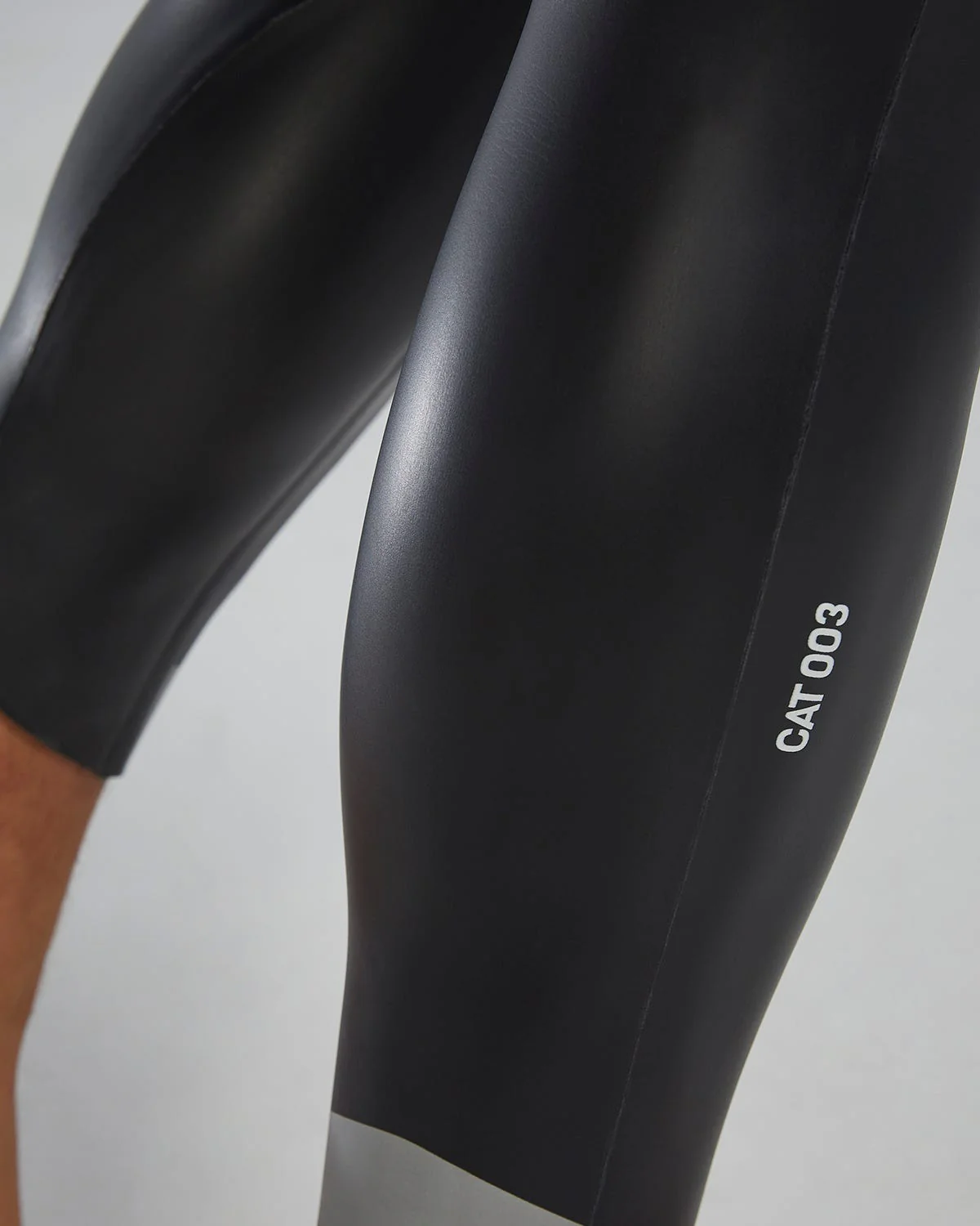 Men's Hurricane® Wetsuit Cat 3 18 Men's Hurricane® Wetsuit Cat 3